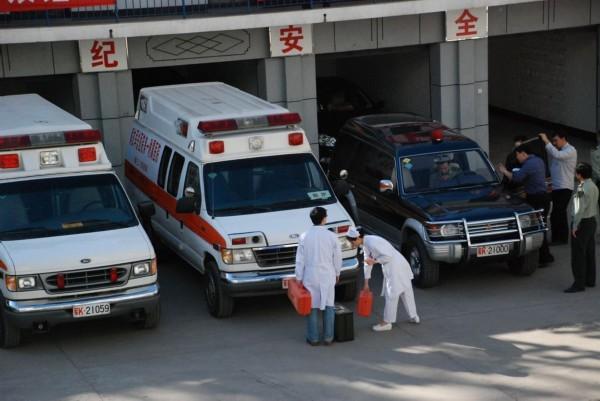 雅江县救护车转院